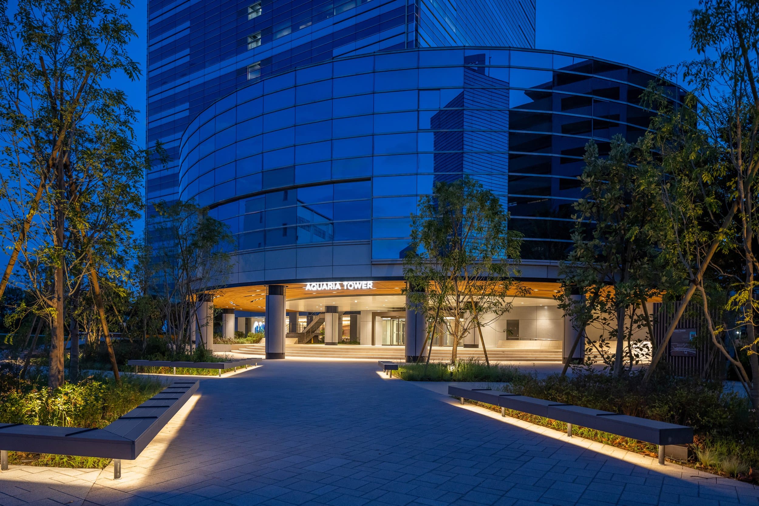 Case study: before and after photos, video - office building renovation — image 16