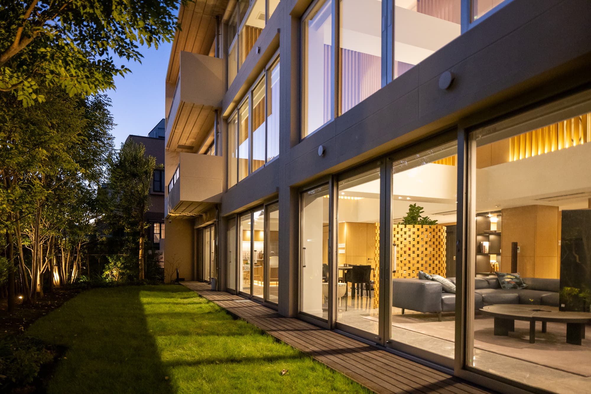 Case study: complete visuals showcasing a residence for sale in Tokyo